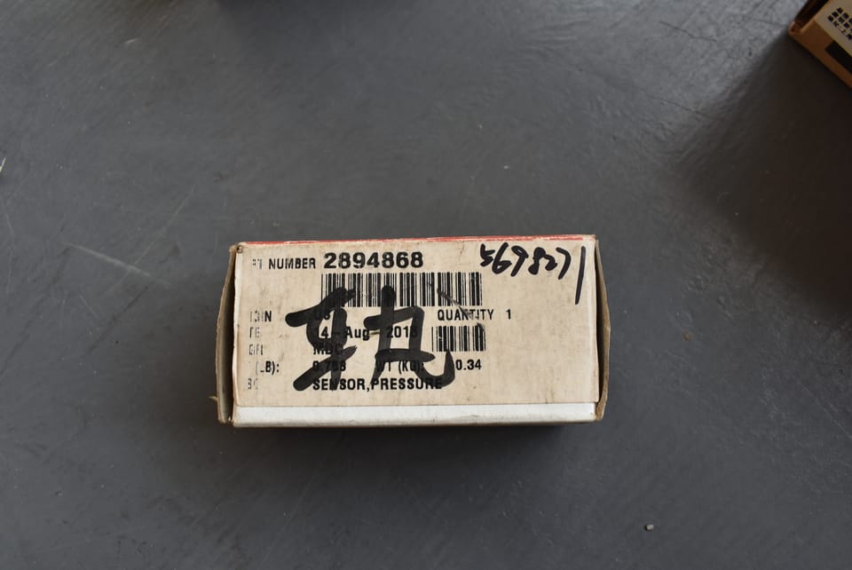 2894868 SENSOR,PRESSURE