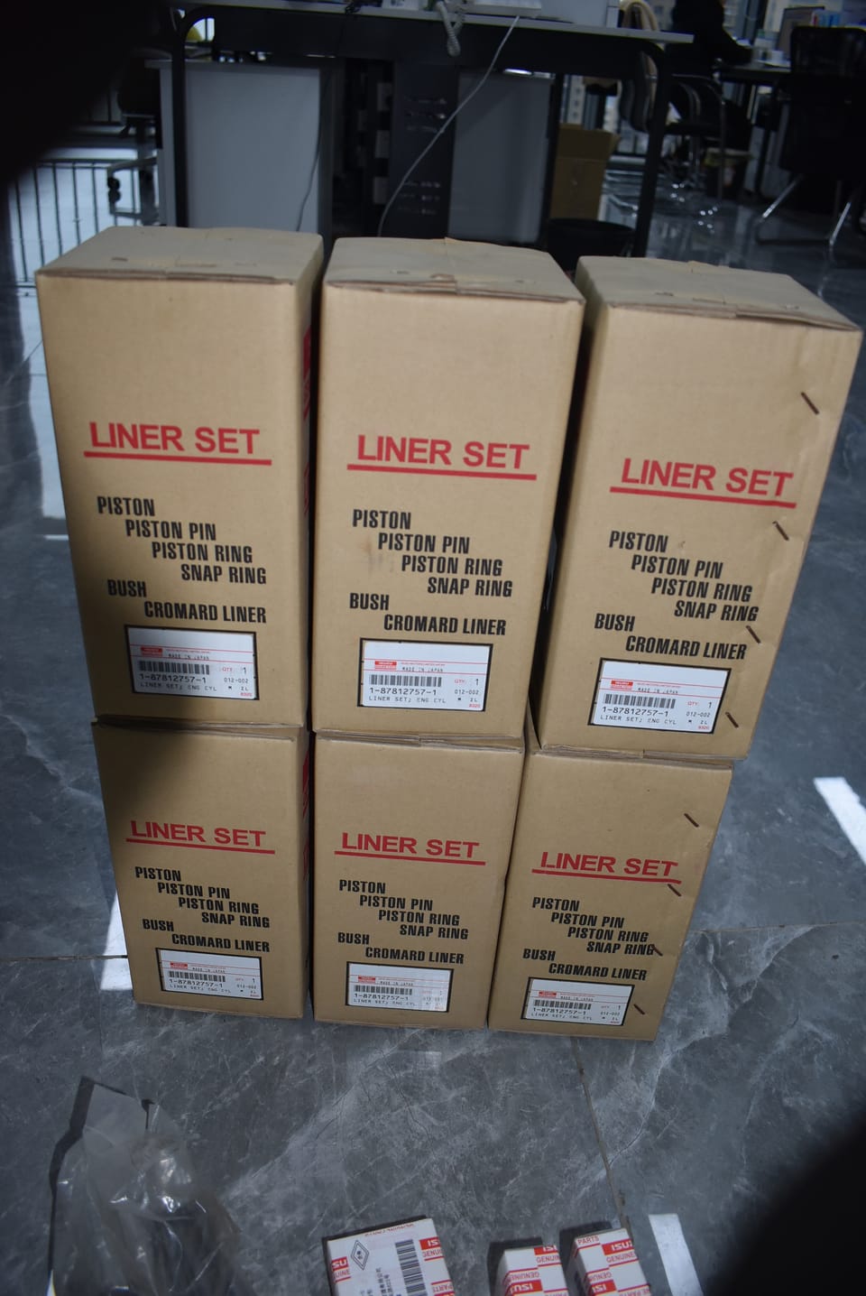 87812757 Liner Set
