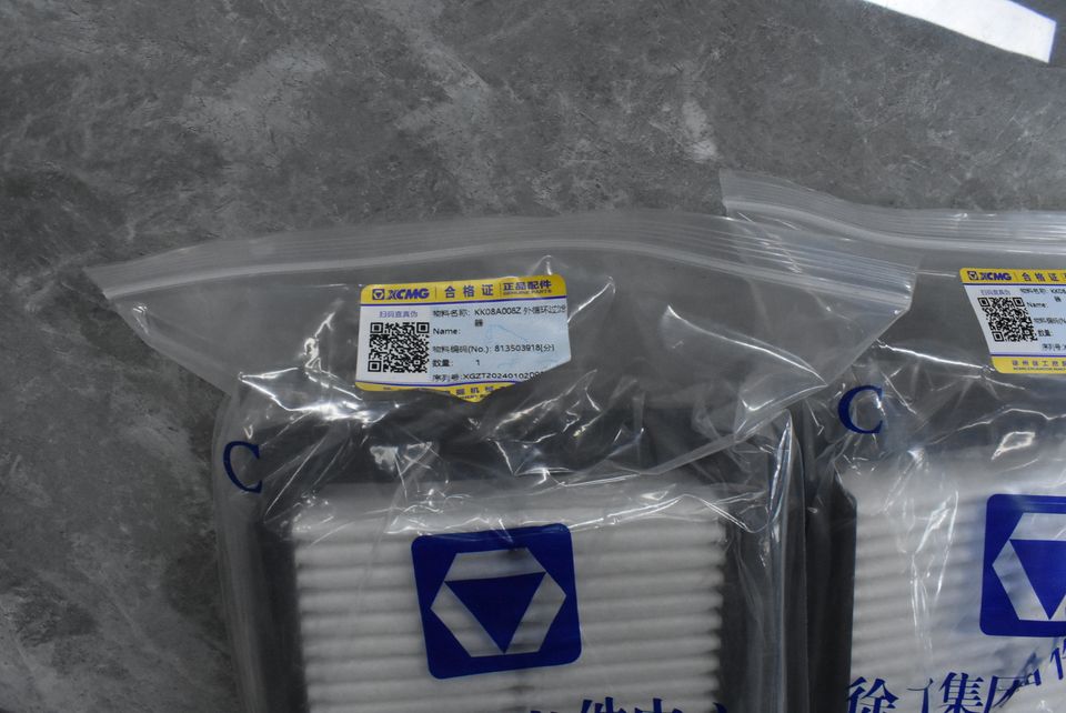 813503918 KK08A008Z Excavator Air Conditioning Filter Element