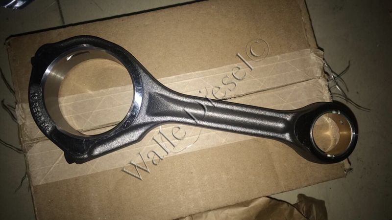 3939407 Connecting Rod