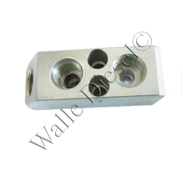 3628517 FUEL BLOCK CONNECTION